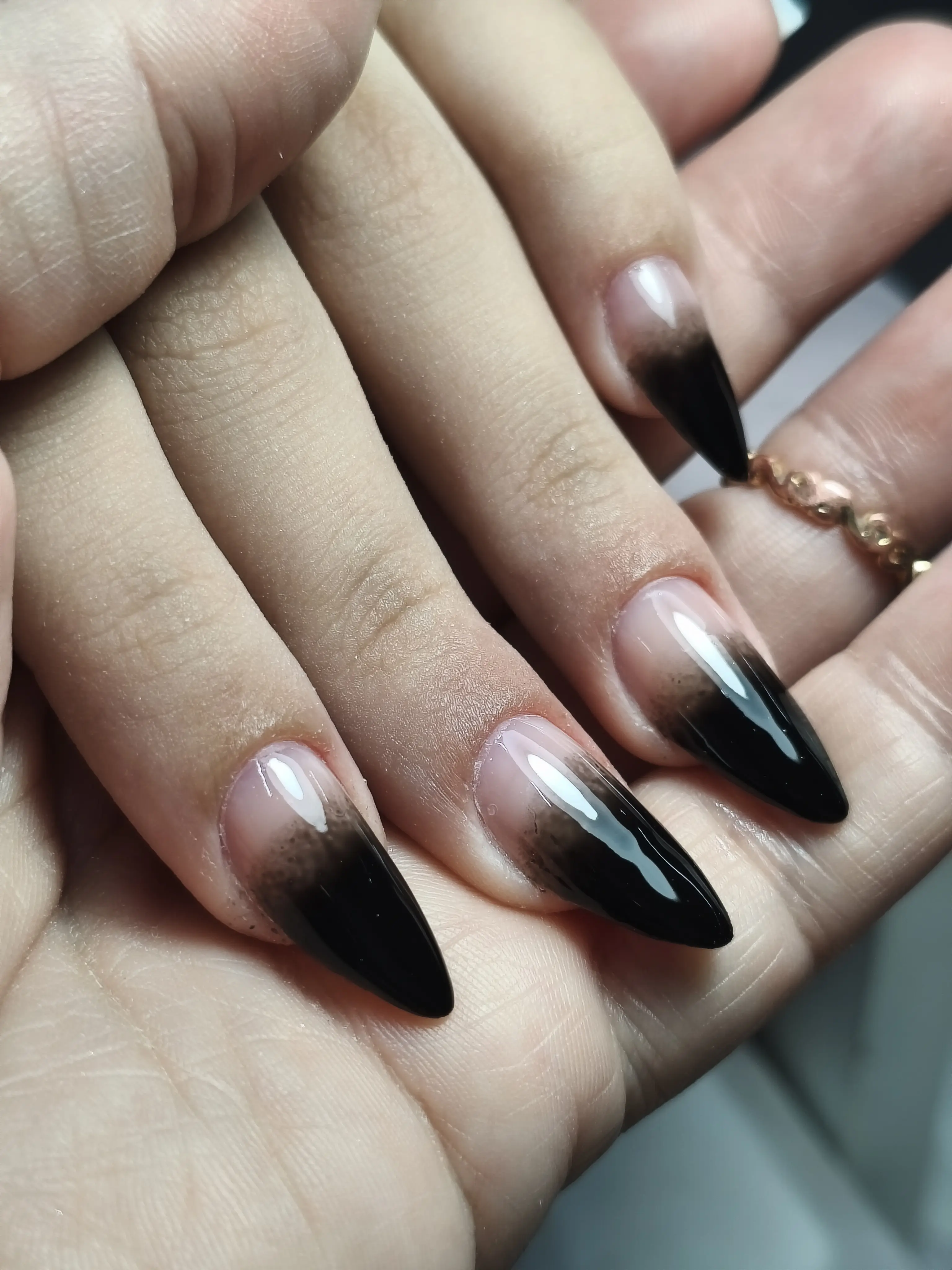 Unha decorada francesa